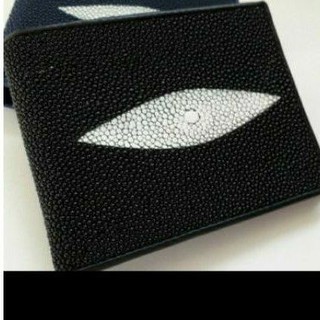 Reduce50%กระเป๋าหนังปลากระเบนแท้ stingray  wallet   ขายส่งมีหลายสีกระเป๋าสตางค์ชายเกรดAหนังปลากระเบนแท้100%super grade