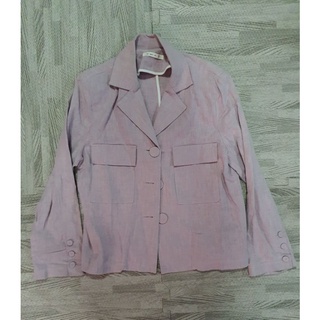 เสื้อคลุมสีชมพู by rami us J