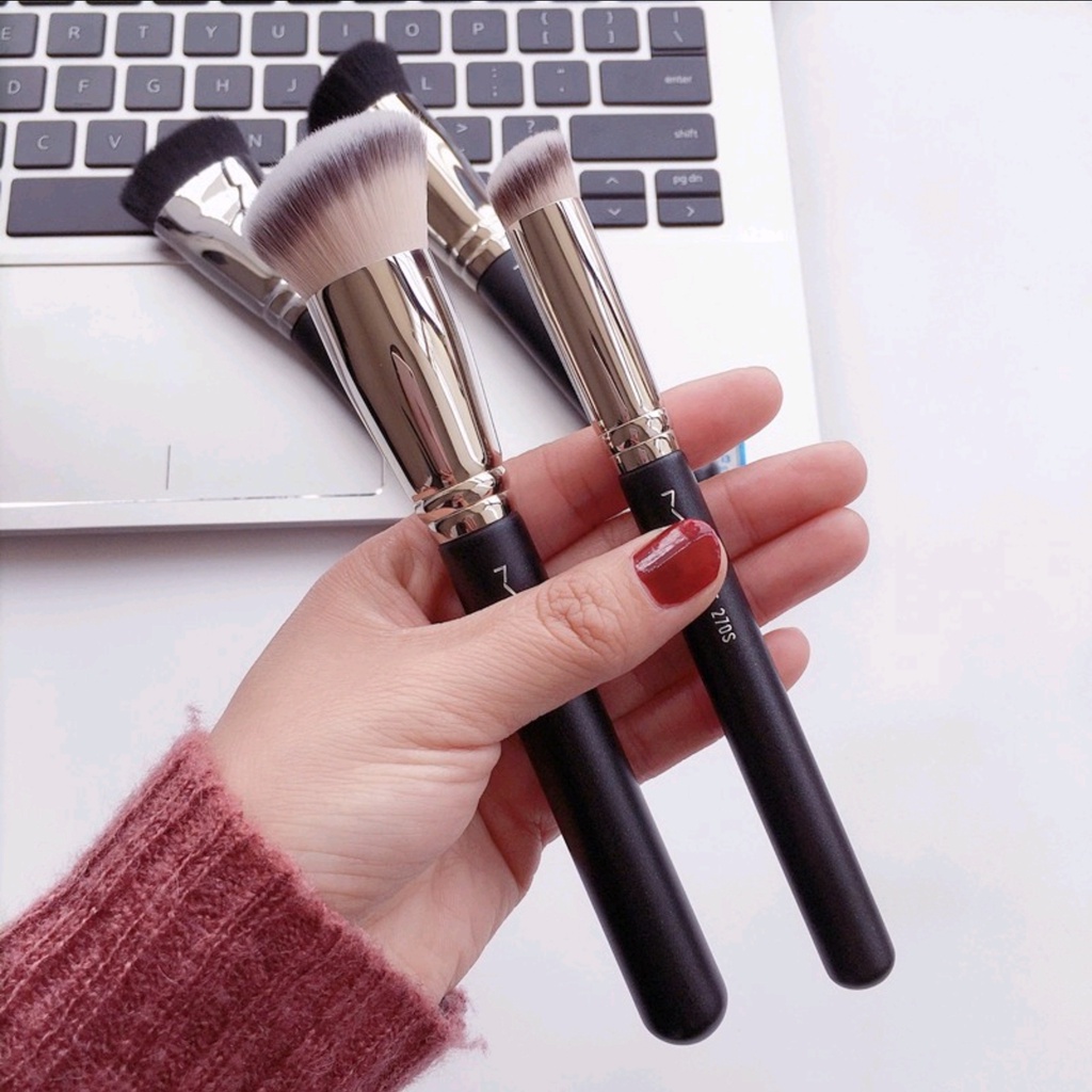 M.A.C แท้/พร้อมส่ง Mac 170 Synthatic Rounded Slant Brush , 270s Concealer Brush 170 แปรงรองพื้น | 27