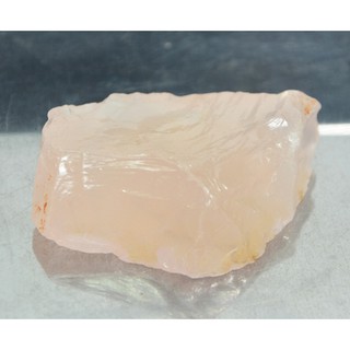 ก้อนโรสควอร์ต (Rose Quartz) 195.95 กะรัต (15201)