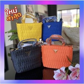 🔺GUESS Layla Mini Tote🔺 กระเป๋าสะพายใบเล็ก สายปรับระดับได้ พร้อมส่ง4สี