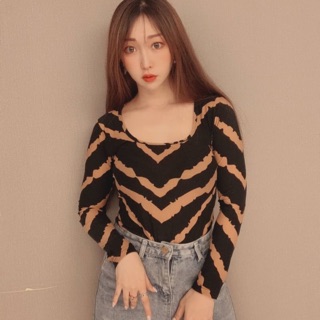 ส่งฟรีเสื้อแขนยาวคอเหลี่ยม