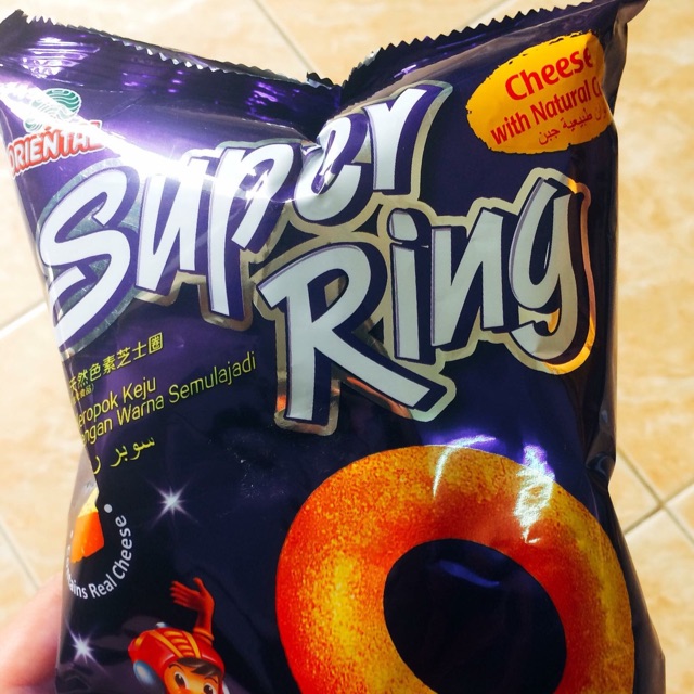 ขนมชีส Super Ring (ซุปเปอร์ริง) Contains Real Cheese