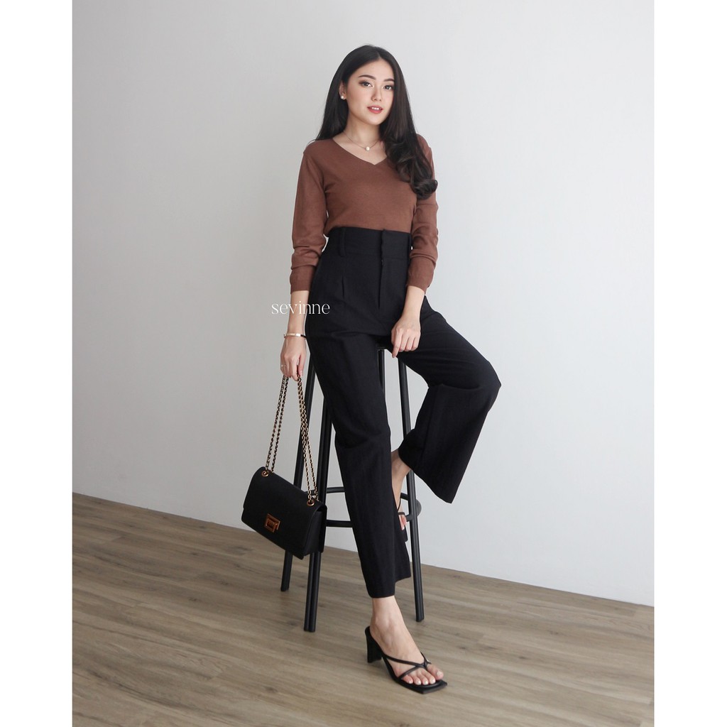 Sevinneclothing - MORGAN Knit Top