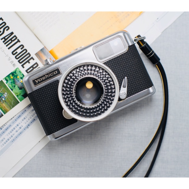 กล้องฟิล์ม yashica half 17