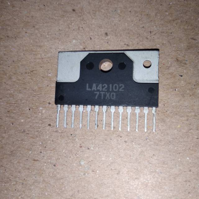 ไอซี LA 42102*******