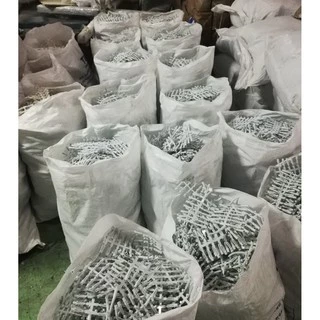 พุกพลาสติก พุ๊กพลาสติก พุกยึดติดผนัง เบอร์ 6,7,8 Wall plug (1กิโล) ใช้กับผนังปูน เหนียว ไม่แตกง่าย