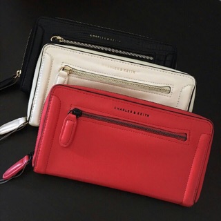  กระเป๋าสตางค์CHARLES &amp; KEITH wallet