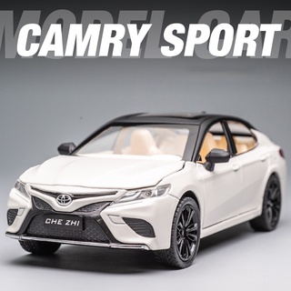 โมเดลรถยนต์จําลอง 1:24 Toyota Camry เปิดหลังได้ พร้อมเสียง และไฟ ของเล่นสําหรับเด็ก