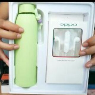 ของพรีเมี่ยม oppo หูฟังและกระบอกน้ำ