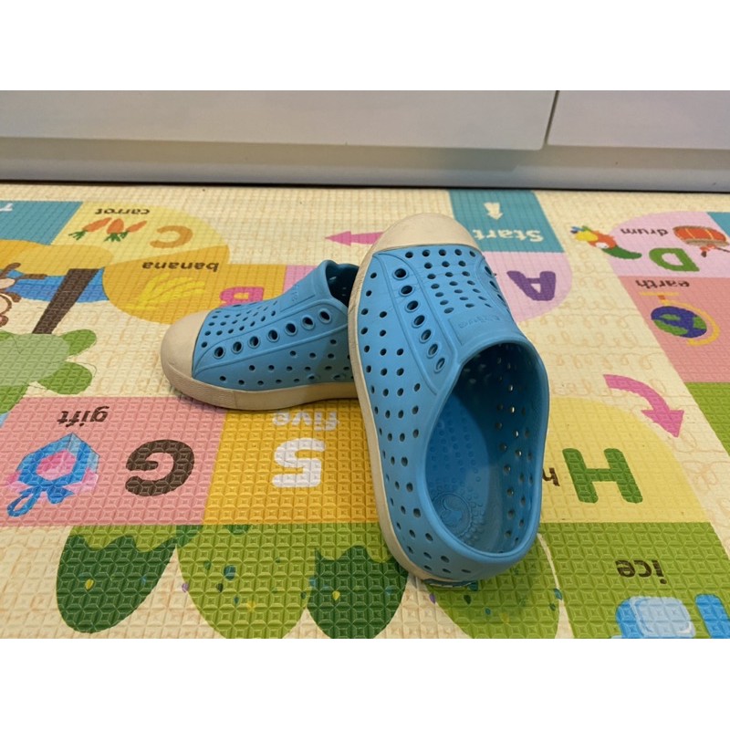 รองเท้าเด็ก รองเท้าเด็กมือสอง ยี่ห้อNative size 9C(16)