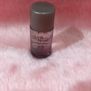 Tester Skinfood Platinum Grape Cell Toner 7ml.