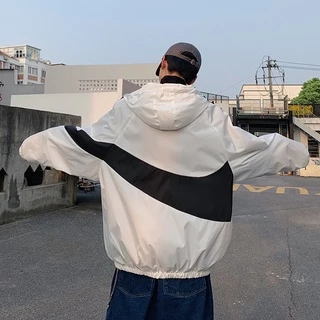 Maisida เสื้อแจ็คเก็ตมีฮู้ด ขนาดใหญ่ บาง ระบายอากาศได้ดี รูปแบบโลโก้ขนาดใหญ่ มีสีดำ/ขาว/เทา