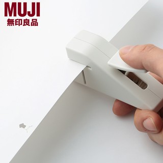 MUJI (มูจ) ที่เย็บกระดาษ (ไม่ใช้ลวดเย็บ)