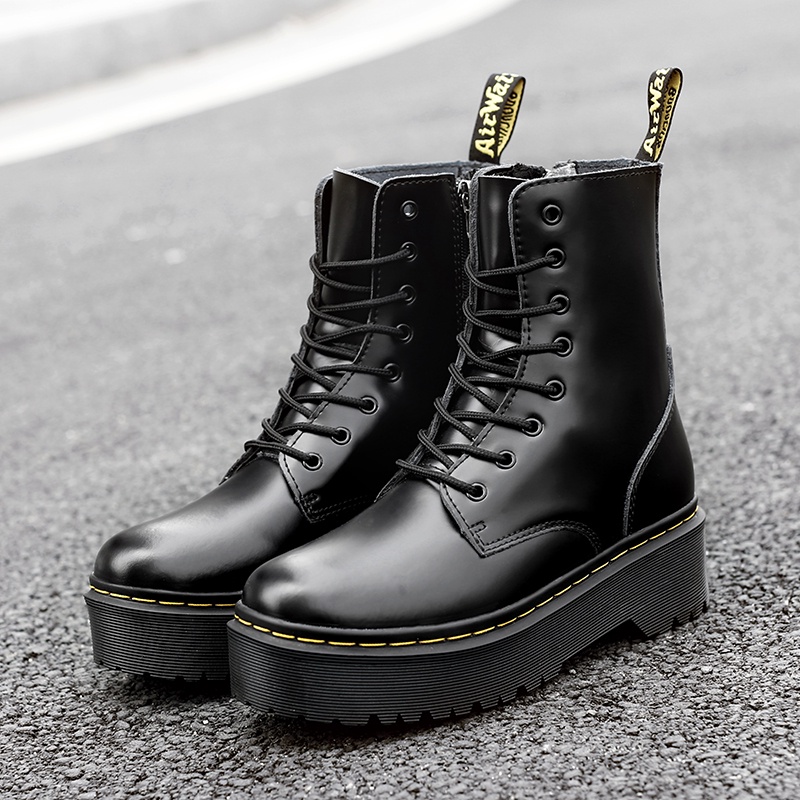 Dr .Martens Air Wair รองเท้าบู๊ทส์มาร์ตินข้อสั้นผ้าหนังแท้สําหรับผู้ชาย