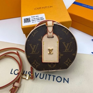 New กระเป๋าสะพายmini Lv