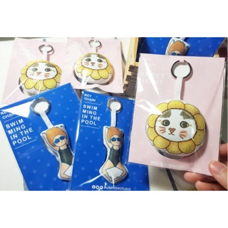 Pun-Pun 😁Key chain ลาย แมว และ swimming in the pool น่ารักมาก