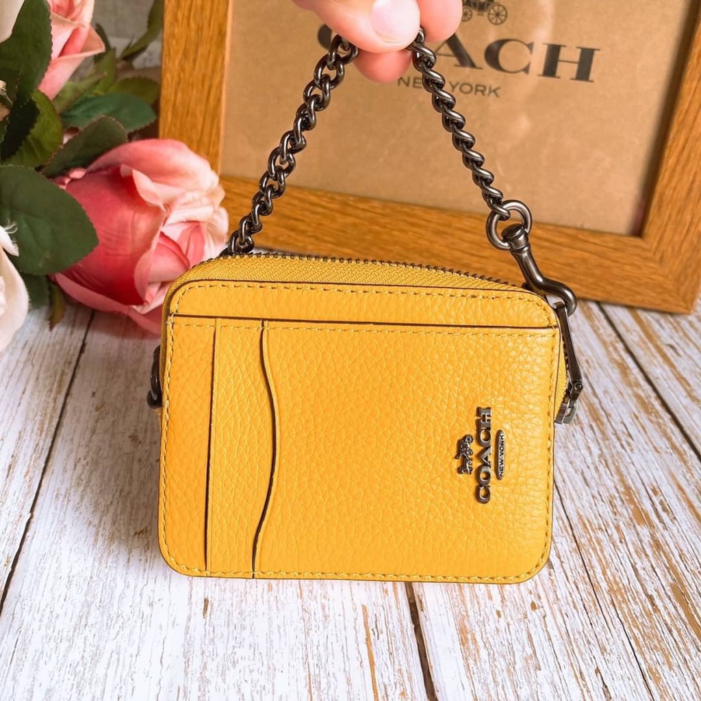 🦋แท้💯 พร้อมส่ง🦋 กระเป๋าใส่บัตร สีเหลือง ZIP CARD CASE COACH 6303 QB/Ochre #coach6303