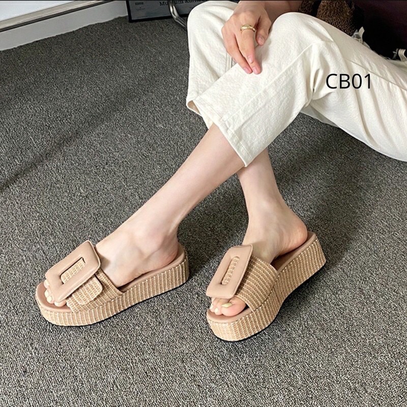 รองเท้าแตะBOYYส้นขนมปังสีครีม