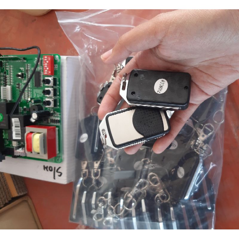 รีโมทประตูรั้ว รีโมทเขี่ย330Mhz รีโมทจูน433Mhz