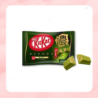 คิทแคท ญี่ปุ่น รส ชาเขียว Nestle Dark Green Tea KitKat (Japanese Dark Matcha KitKat) 1 ซอง 13 ชิ้น