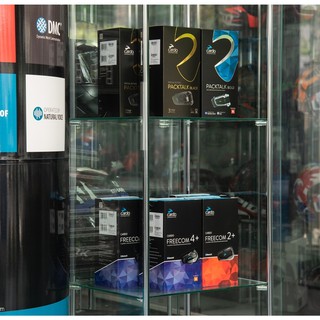 บลูทูธสำหรับติดหมวกกันน็อค Cardo Bluetooth JBL   PackTalk,freecom รับประกันสินค้าแท้ 100%