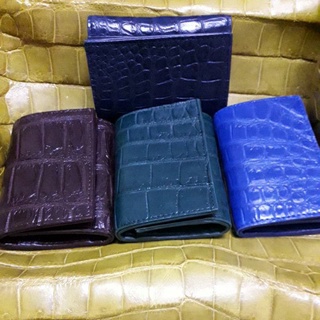 crocodile lady trifold wallet craft.กระเป๋าสตางค์หนังจระเข้แท้ขายใบละ 599