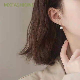 Mxfashione ต่างหูสตั๊ด คริสตัล ทรงเรขาคณิต เพทาย คลาสสิก อินเทรนด์ ขนาดเล็ก สง่างาม สี่เหลี่ยม สีดํา สีขาว เรียบง่าย สไตล์เกาหลี สําหรับผู้หญิง / หลากสี