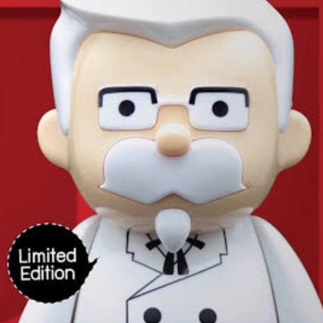 กระปุกออมสินผู้พันแซนเดอร์ KFC