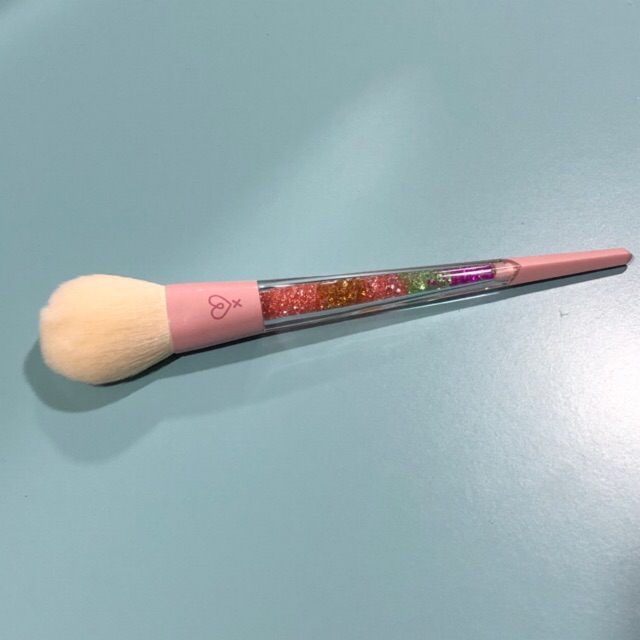 Lolix brush / แปรงแต่งหน้า lolix ปัดบลัชหรือแป้ง