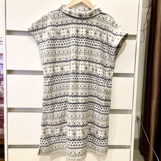 ส่งฟรี!! เสื้อคอปีน ไหล่โสลป ทรงเกาหลี อก 46 นิ้ว