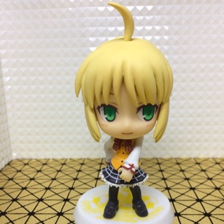 หัวโต Saber Fate ของ🇯🇵แท้ มือ 2 สูง 11 CM สภาพใหม่ แต่ไมค์หายนะครับ