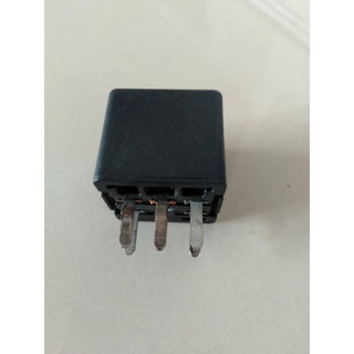 รีเลย์ Chevrolet (เชฟโรเลต) 12V. 5ขาเล็ก ยี่ห้อ Omron (แท้ญี่ปุ่น มือ2) ราคาต่อ 1 ชิ้น