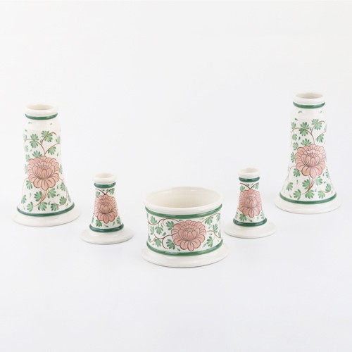 INDRA CERAMIC ชุดบูชาพระทรงกลม ลายผักชี ชุดประดับหิ้งพระ เซรามิกคุณภาพดี >> ขายแยกชิ้น