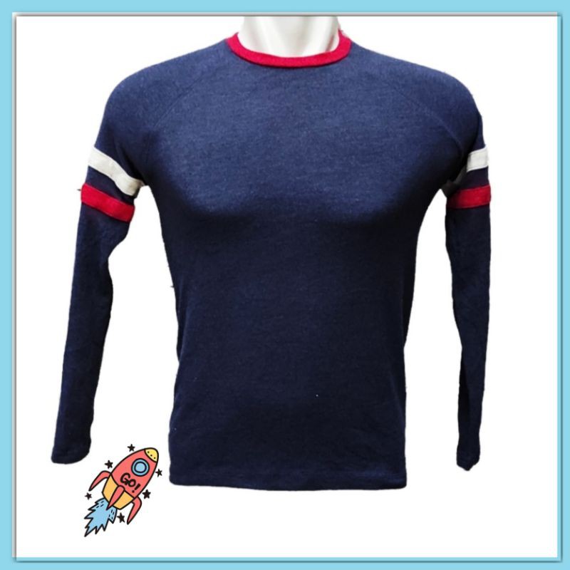 เสื้อยืด Old Navy สําหรับเด็กผู้ชาย 6-7 ปี Old