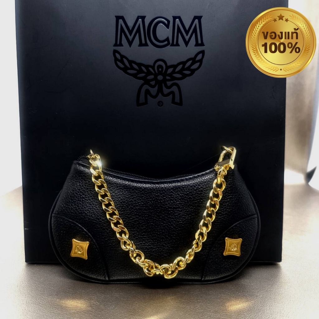 กระเป๋าสตางค์ MCM ใส่เหรียญของแท้สภาพใหม่ Like New อะไหล่สีทองสวยซับในสะอาดไม่มีช้ำโลโก้สวยไม่ซีดไม่มีรอยหนังแท้สีดำ