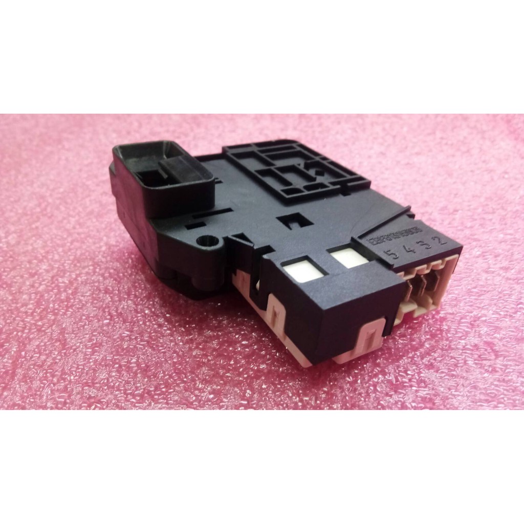 ใหม่ สวิตซ์ล็อคประตู เครื่องซักผ้าฝาหน้า Switch Assembly,Locker LG (แอลจี)สินค้าโรงงาน พาร์ท EBF61315801 :EBF61315806