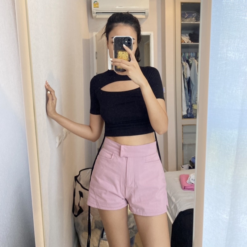 ส่งต่อ เสื้อยืดเว้า รูดด้านข้าง Riley จากร้าน Atipa