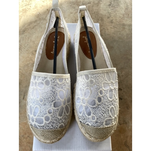 รองเท้า jelly bunny..