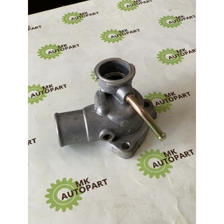 คอห่านท่อน้ำบน TOYOTA HIACE โตโยต้า ตู้ ไฮเอท LH184 5L
