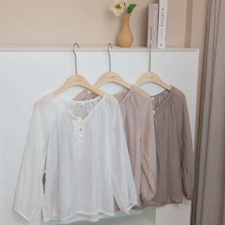 เสื้อเบลาส์ผ้าบางAvo Spring chiffon blouse