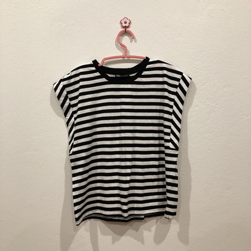 ZARA เสื้อยืดลายขวาง