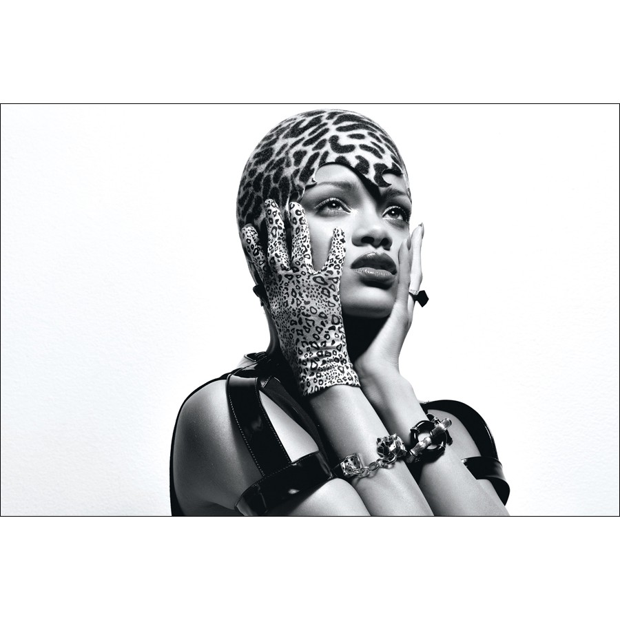 โปสเตอร์ Rihanna รีแอนนา แร็ปเปอร์ Rapper Hiphop ฮิปฮอป Hip hop Music Poster ตกแต่งบ้าน ตกแต่งผนัง ข
