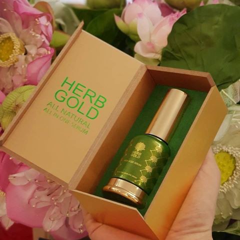 Herb Gold Serum all natural  ( 30 ml.) เฮิร์บ อินไซด์ เฮิร์บโกลด์ เซรั่ม เซรั่มบำรุงผิว เซรั่มทาหน้า
