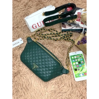 GUESS QUILTED BELT BAG