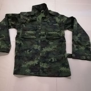 เสื้อแขนยาว  ลายพราง ​ ทรงทหาร