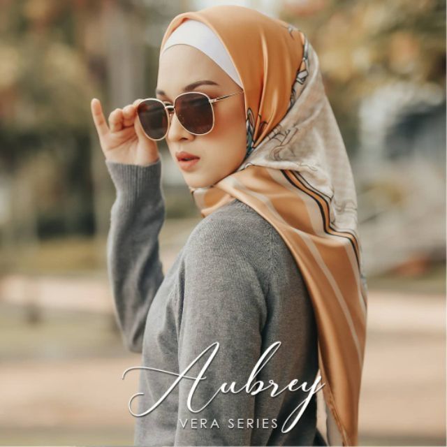 Aubrey VERA SERIES (SQUARE)