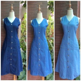 Denim maxi dress เดรสยีนส์ยาวแต่งกระดุมหน้า