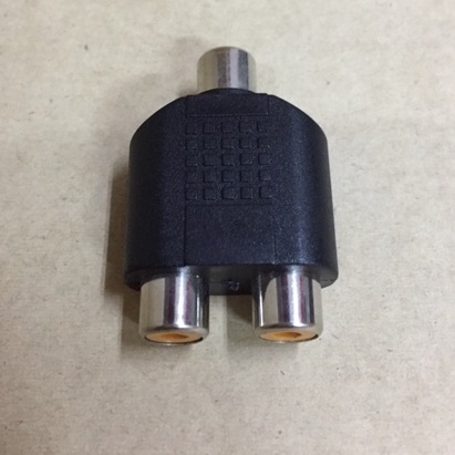 ข้อต่อสายสัญญาณ  RCA เมีย 1 หัว ออก RCA  เมีย 2 หัว