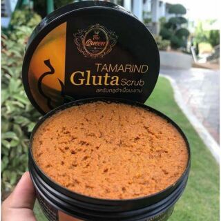 สครับ กลูต้า เนื้อมะขาม ที่กำลังมาแรงขณะนี้ The Queen Gluta Scrub Tamarind